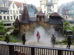 Actors on the stage of the Raveleijn theatre at the Marerijk kingdom, during the Raveleijn Parkshow