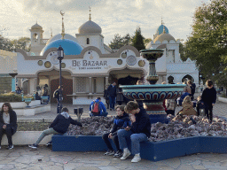 Fountain in front of the Bazaar souvenir shop at the Anderrijk kingdom