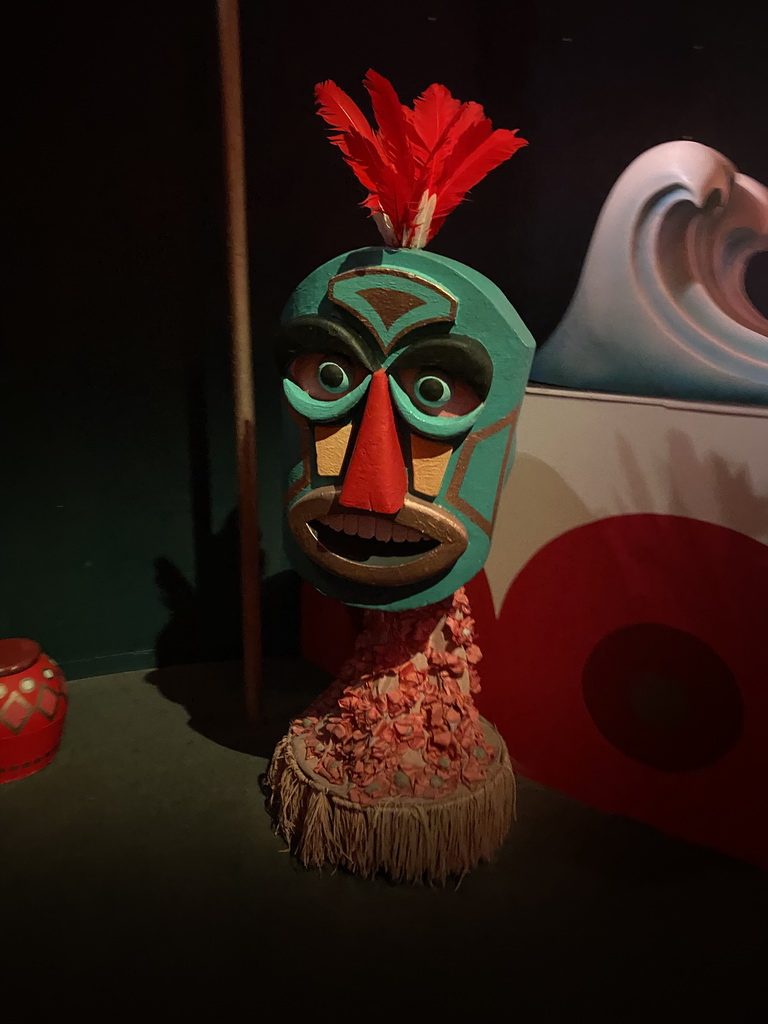 Masked drummer at the Hawaiian scene at the Carnaval Festival attraction at the Reizenrijk kingdom