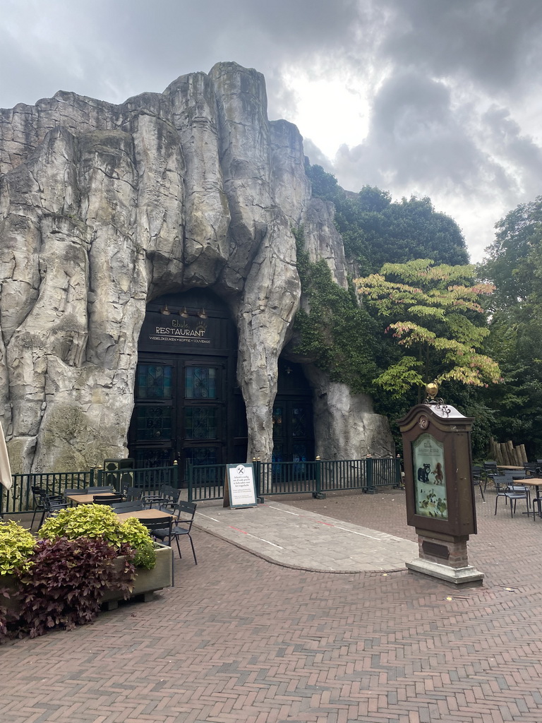 Front of the Fabula Restaurant at the Pardoes Promenade at the Fantasierijk kingdom