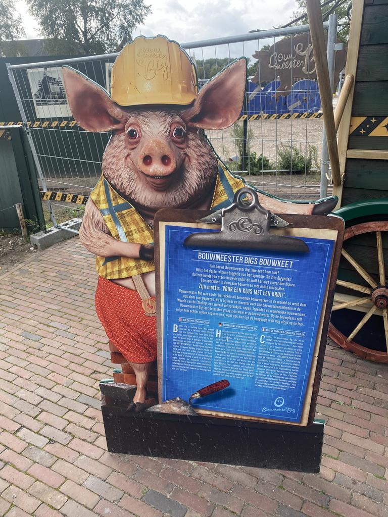 Information on the Bouwmeester Big construction house at the Dwarrelplein square