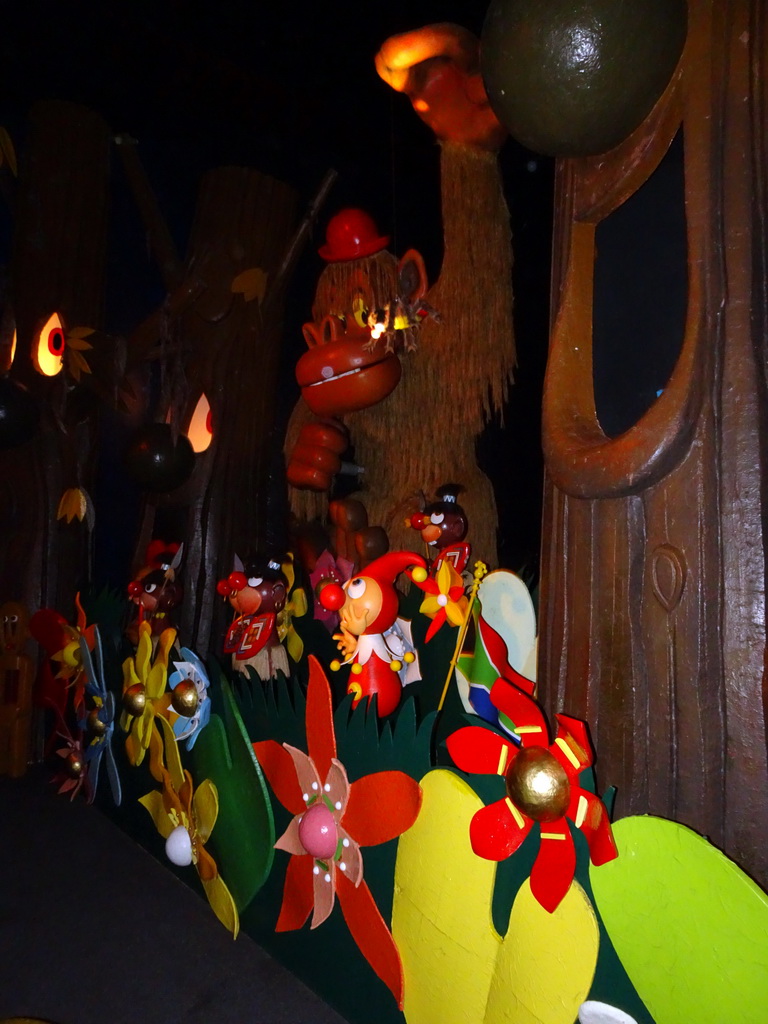 African scene at the Carnaval Festival attraction at the Reizenrijk kingdom