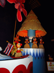 Hawaiian scene at the Carnaval Festival attraction at the Reizenrijk kingdom