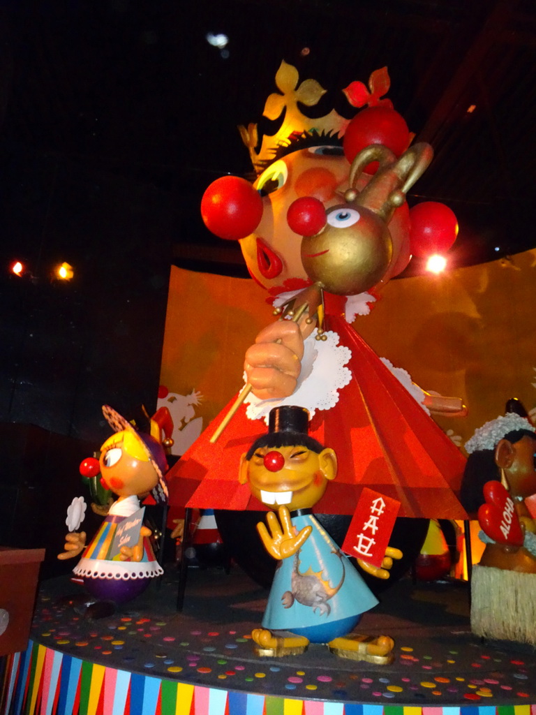 Final scene at the Carnaval Festival attraction at the Reizenrijk kingdom