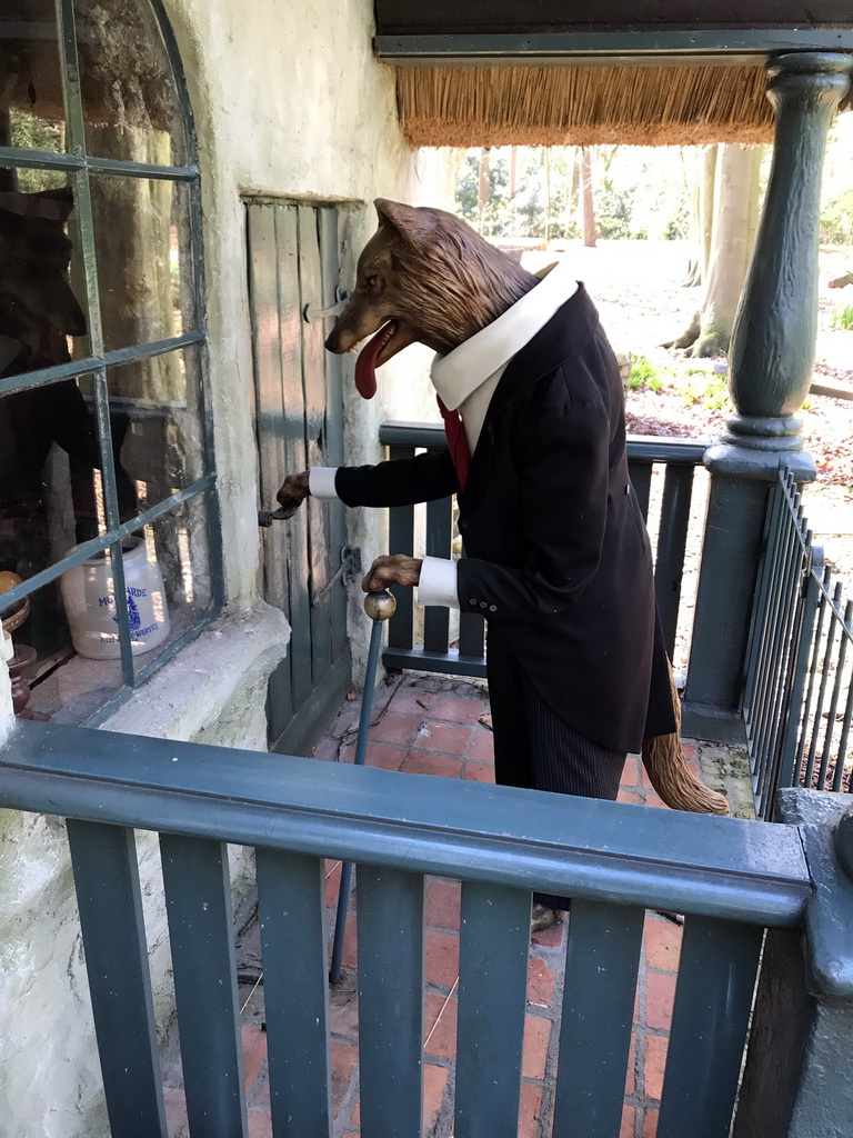 The Big Bad Wolf at the Wolf and the Seven Kids attraction at the Fairytale Forest at the Marerijk kingdom