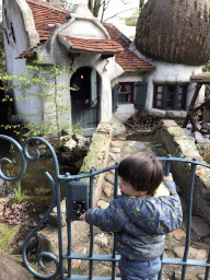 Max at a house at the Gnome Village attraction at the Fairytale Forest at the Marerijk kingdom