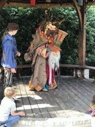 Street theater at the Anton Pieck Plein square at the Marerijk kingdom