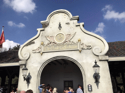 Facade of the Oude Tufferbaan attraction at the Ruigrijk kingdom