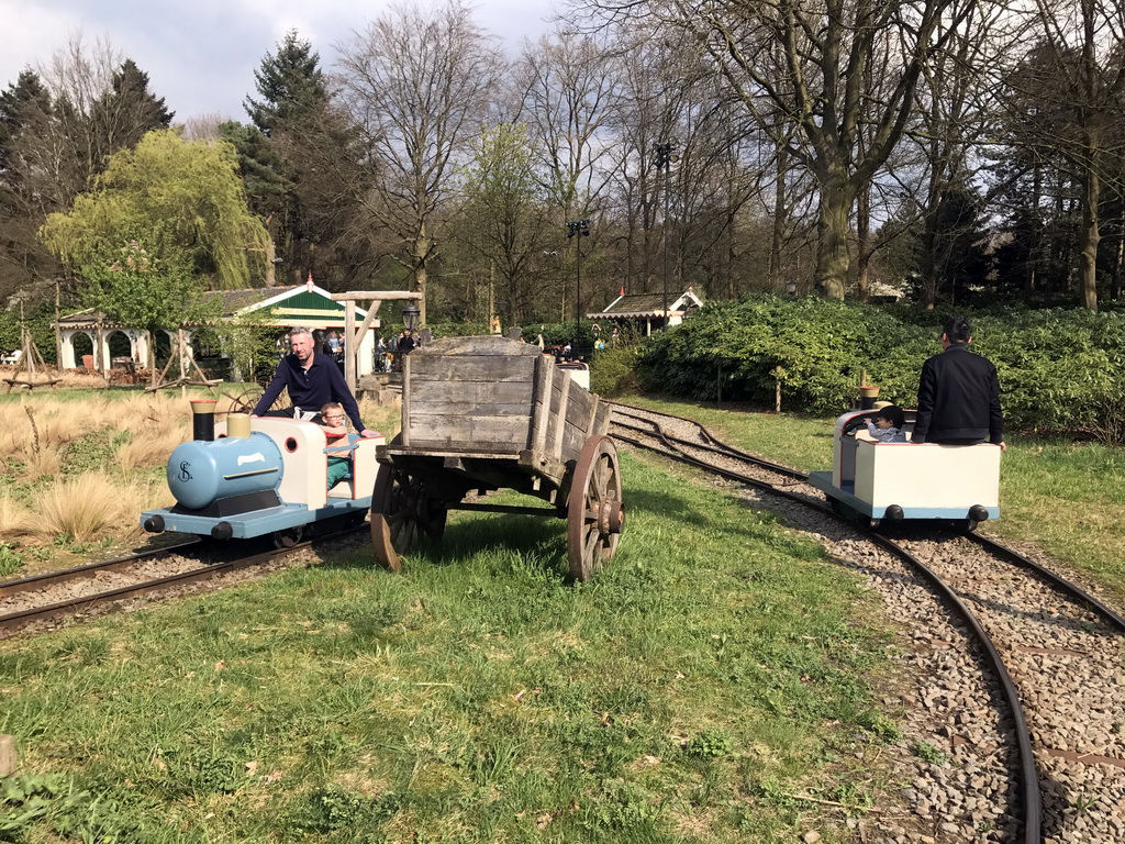 Our friends at the Kinderspoor attraction at the Ruigrijk kingdom