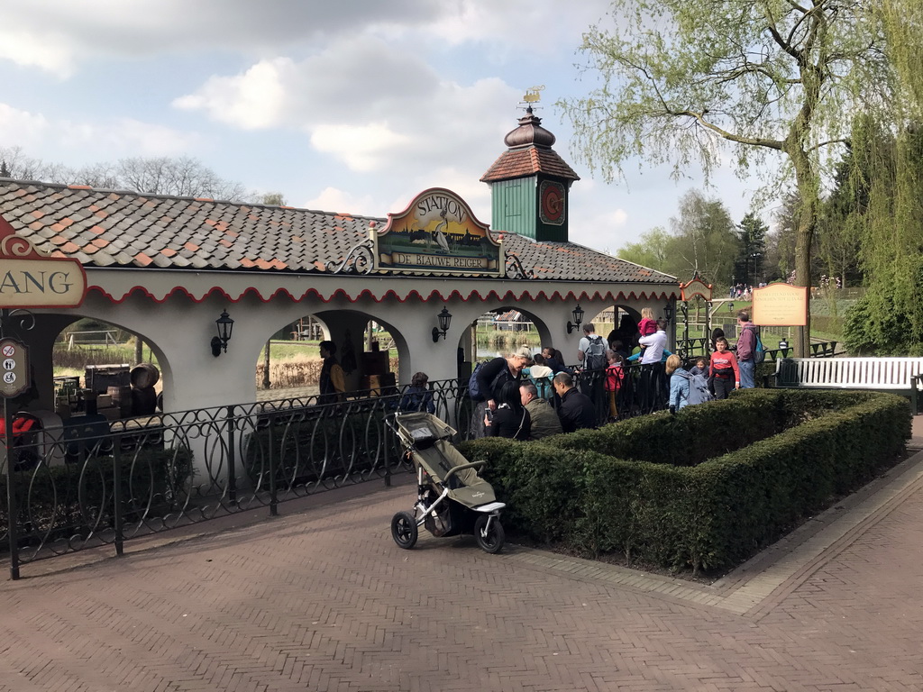 Front of the Kinderspoor attraction at the Ruigrijk kingdom