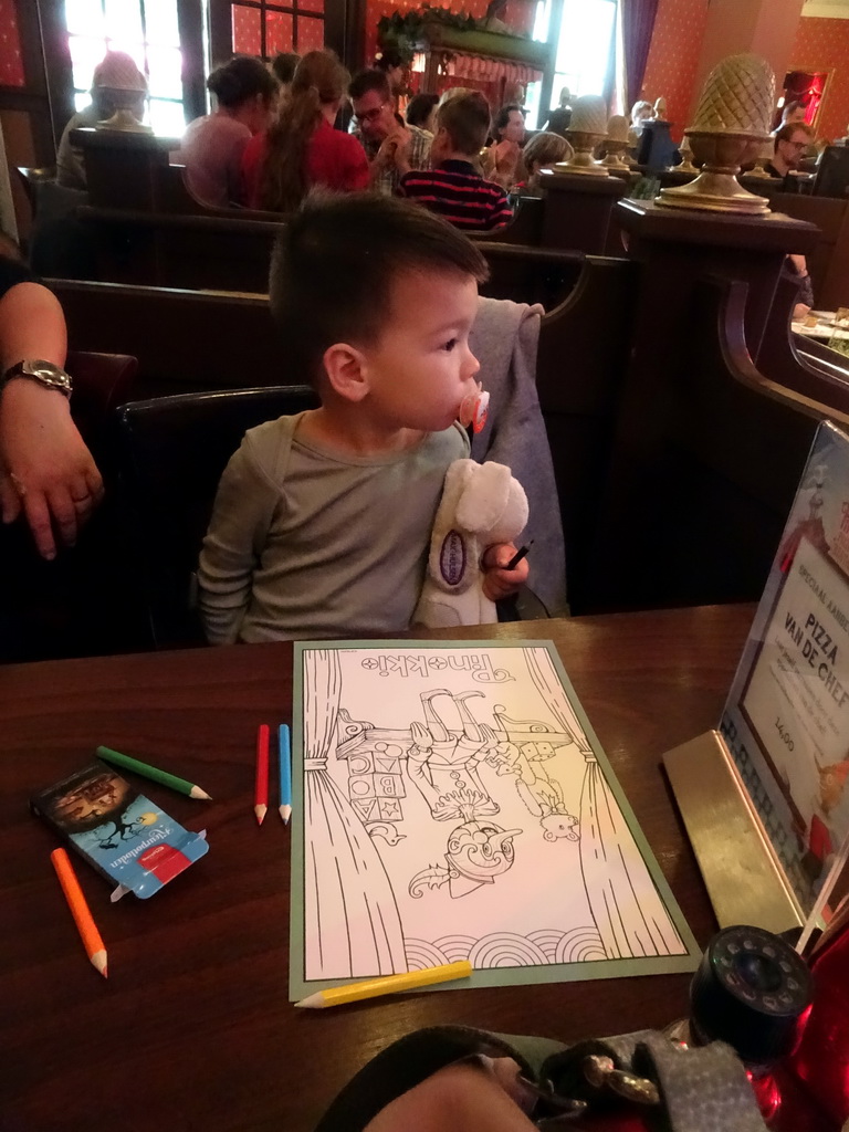 Max with a drawing at Pinokkio`s restaurant at the Fantasierijk kingdom