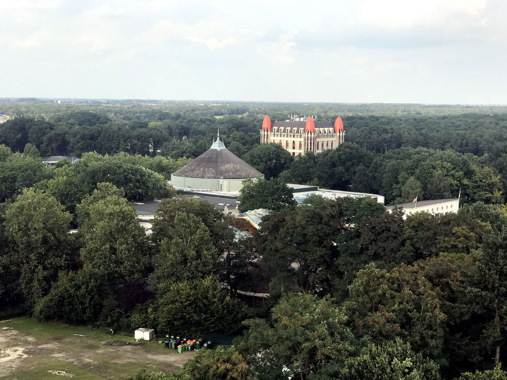 The Carnaval Festival and Vogel Rok attractions at the Reizenrijk kingdom and the Efteling Hotel, viewed from the Pagode attraction