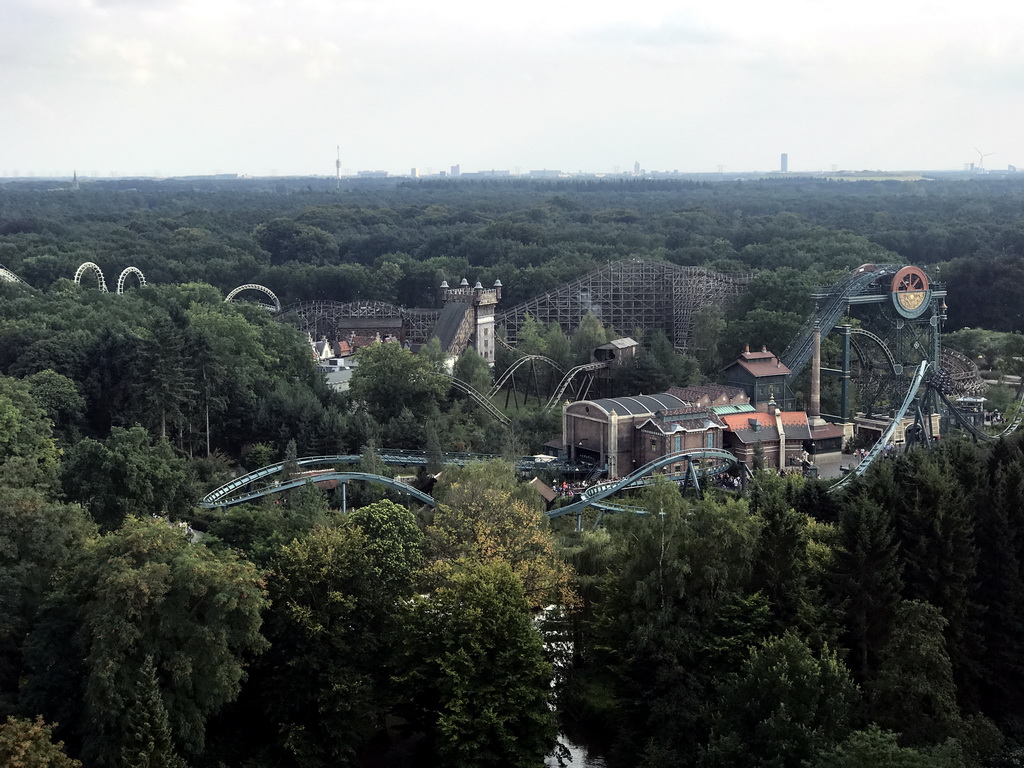 The Python, Joris en de Draak, Vliegende Hollander and Baron 1998 attractions of the Ruigrijk kingdom, viewed from the Pagode attraction at the Reizenrijk kingdom