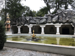 Fountain and statue in front of the Indian Water Lilies attraction at the Fairytale Forest at the Marerijk kingdom