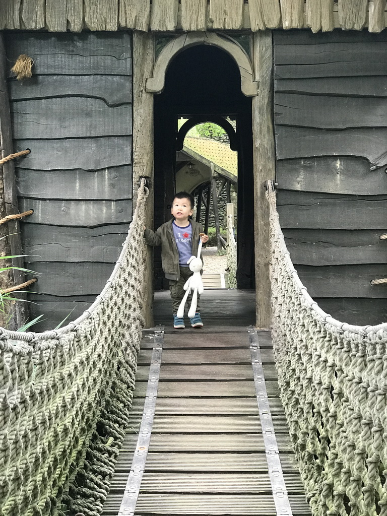 Max at the Lijn`s Zweefhuys building at the Laafland attraction at the Marerijk kingdom