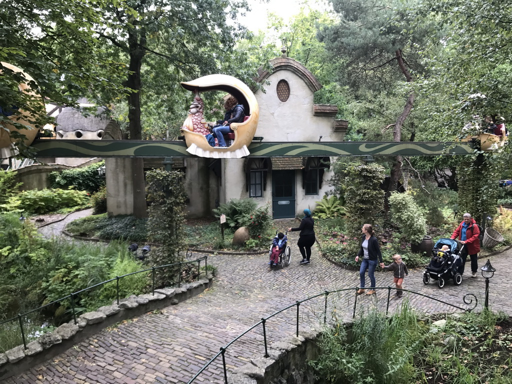 View from the Lachhuys building at the Laafland attraction at the Marerijk kingdom