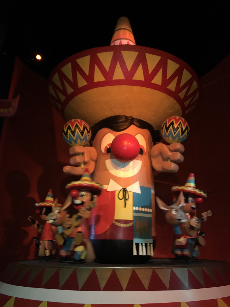 Mexican scene at the Carnaval Festival attraction at the Reizenrijk kingdom