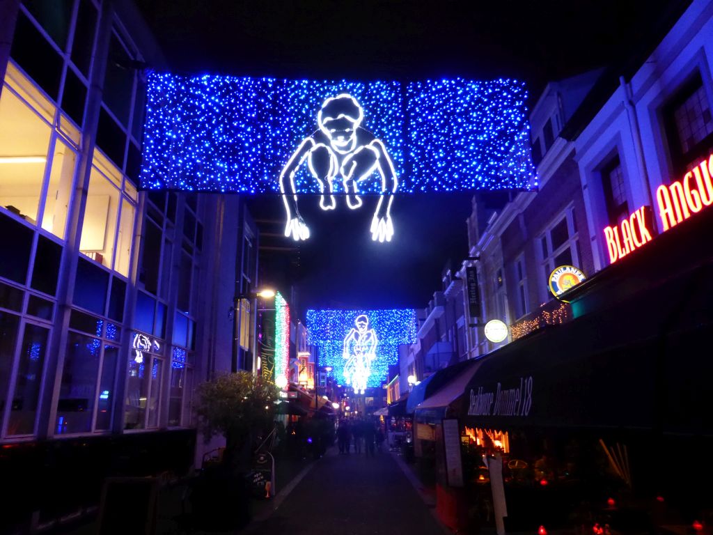 Light sculpture `Ancora Una Volta` at the Dommelstraat street during the GLOW festival, by night