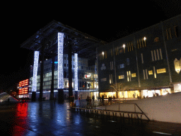 Front of the Piazza shopping mall at the 18 Septemberplein square, by night