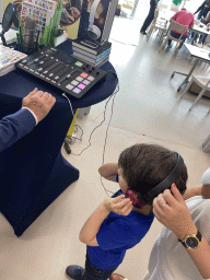 Max with headphones at the Conference Centre at the Strip area at the High Tech Campus Eindhoven, during the High Tech Campus Eindhoven Open Day 2022