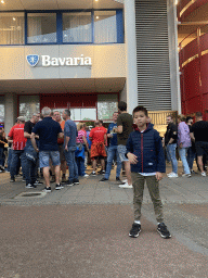 Max in front of the northeast side of the Philips Stadium at the PSV-laan street