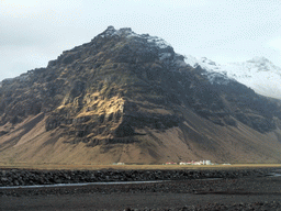 The Þorvaldseyri farm and the Eyjafjallajökull volcano, viewed from the Raufarfellsvegur road