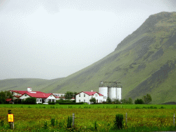 The Þorvaldseyri farm and the Eyjafjallajökull volcano, viewed from the parking lot of the Þorvaldseyri visitor centre