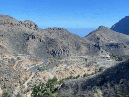 The GC-60 road going into the Barranco de Fataga ravine, viewed from the tour bus