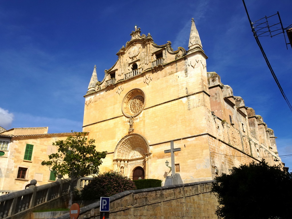 South side of the Parish Church of Sant Miquel at the Plaça de sa Font de Santa Margalida square