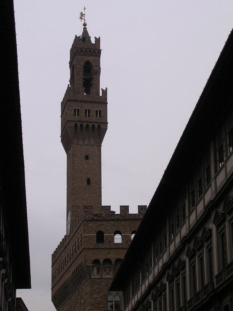 The tower of the Palazzo Vecchio palace, viewed from the Piazzale degli Uffizi square