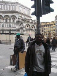 Miaomiao`s friend in front of the Baptistery of St. John at the Piazza di San Giovanni square