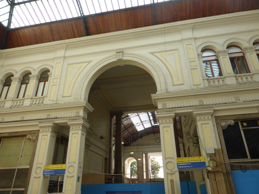 Main hall of the Genova Piazza Principe railway station
