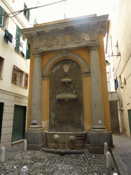 Fountain at the Via del Campo street