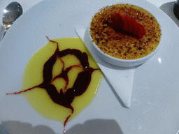Dessert at the Soho restaurant at the Via Al Ponte Calvi street