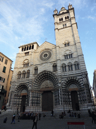 Front of the Cathedral of San Lorenzo at the Via Chiabrera street