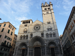 Front of the Cathedral of San Lorenzo at the Via Chiabrera street