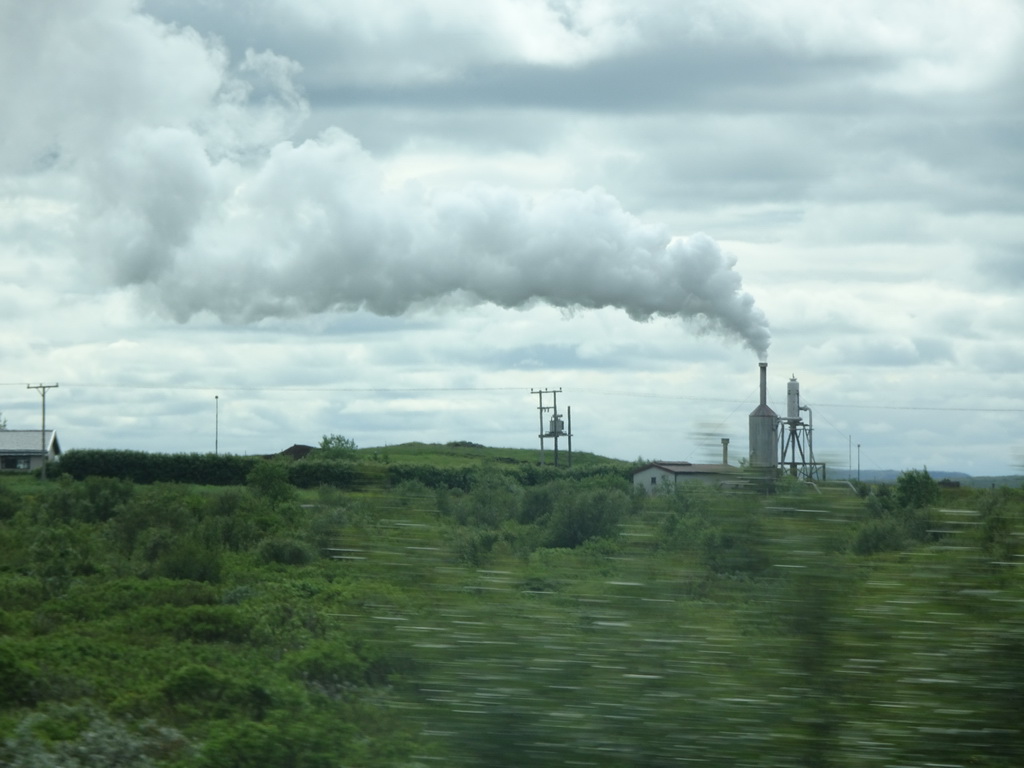The Efri-Reykir Geothermal Plant, viewed from the rental car on the Laugarvatnsvegur road