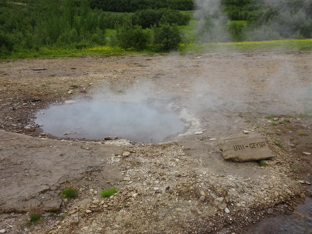 The Litli Geysir geyser at the Geysir geothermal area