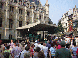 Stage at the east side of the Lakenhalle building at the Sint-Baafsplein square