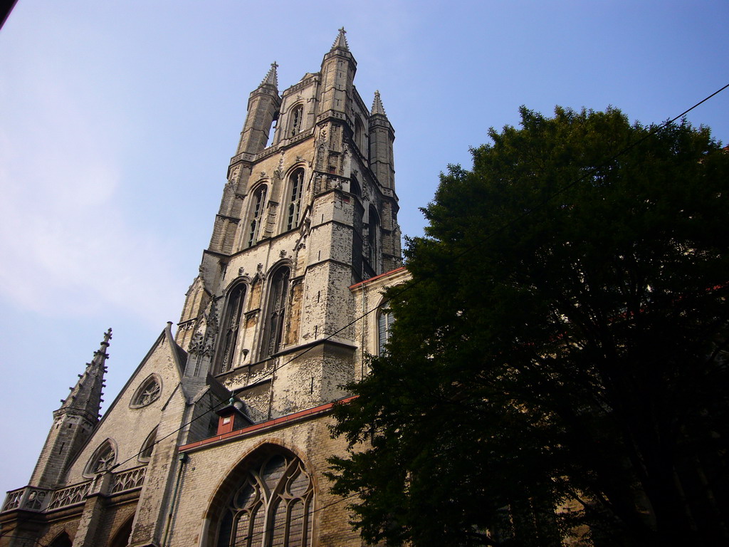 The southwest side of the Sint-Baafs Cathedral at the Limburgstraat street