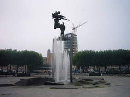 Fountain at the Koningin Maria Hendrikaplein square