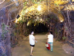 gianyar_200 - 373 kb - 1024x768 - Miaomiao at the entrance hallway to the Bali Theatre at the Bali Safari & Marine Park, right before the Bali Agung show Miaomiao at the entrance hallway to the Bali Theatre at the Bali Safari & Marine Park, right before the Bali Agung show