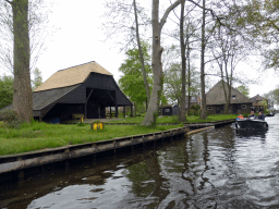 Houses at the canal along the Dominee T.O. Hylkemaweg street, viewed from our tour boat