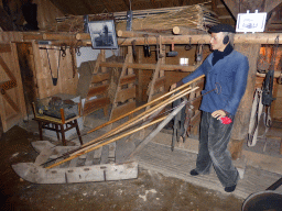 Wax statue at a sleigh at the Stable of the `t Olde Maat Uus museum