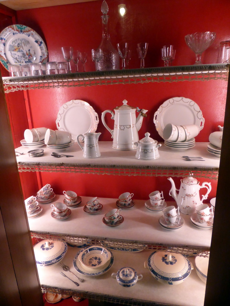 Porcelain cups and plates at the Stable of the `t Olde Maat Uus museum