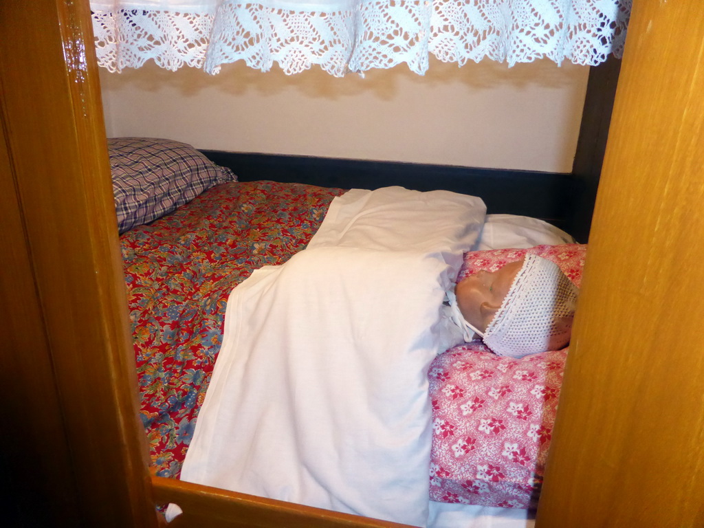 Bed at the Praalkamer room of the `t Olde Maat Uus museum