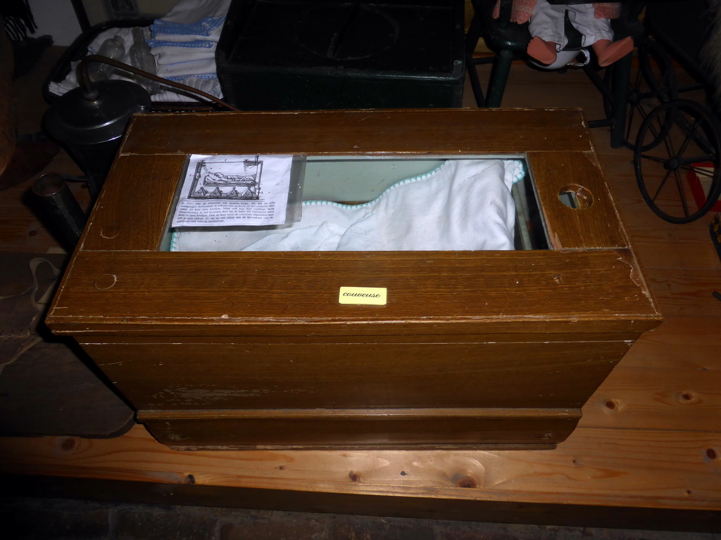 Incubator at the Hooiberg room of the `t Olde Maat Uus museum