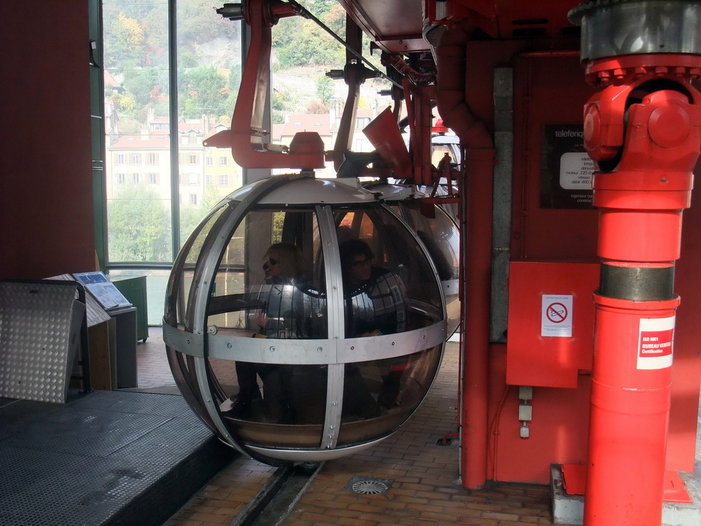 The cable lift to the Bastille