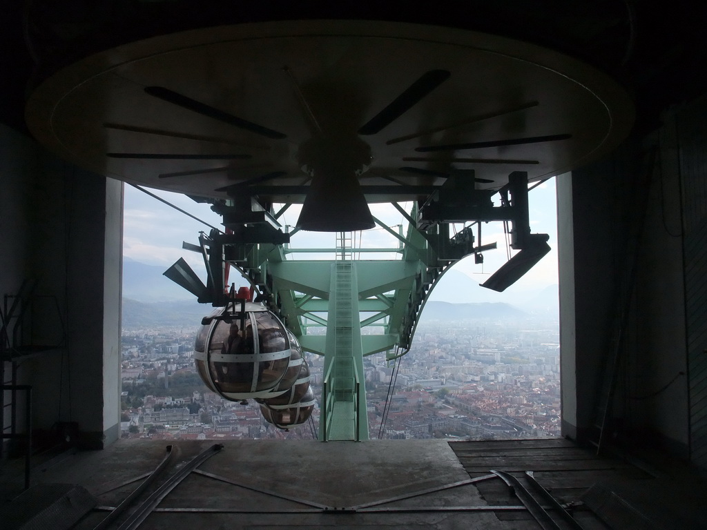 Entry point of the cable lift from the Bastille