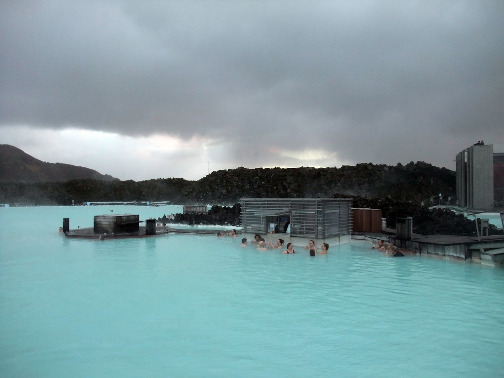 Outdoor bar at the Blue Lagoon geothermal spa